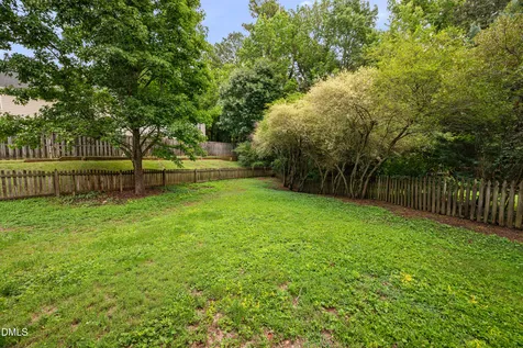 8317 Hobhouse Circle Raleigh NC 27615