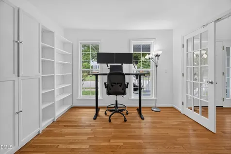 8317 Hobhouse Circle Raleigh NC 27615