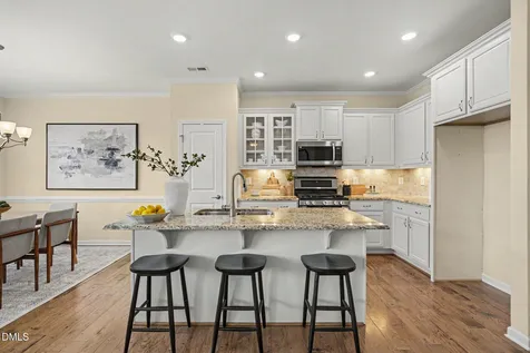 39 Salt Cedar Lane Chapel Hill NC 27516