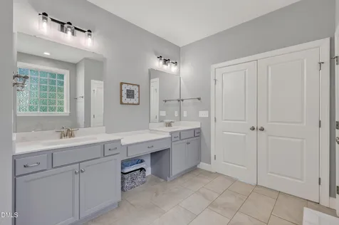 2828 Brighton Forest Drive Apex NC 27539
