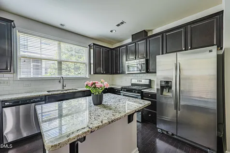 1124 Contessa Drive Cary NC 27513