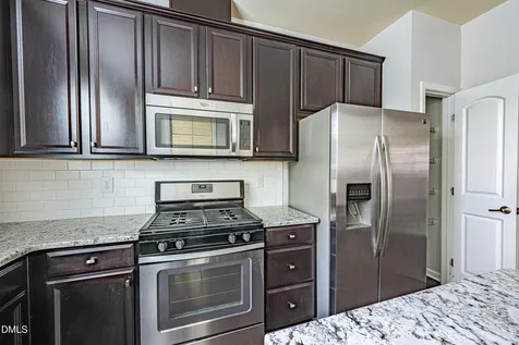1124 Contessa Drive Cary NC 27513