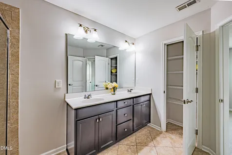 1124 Contessa Drive Cary NC 27513