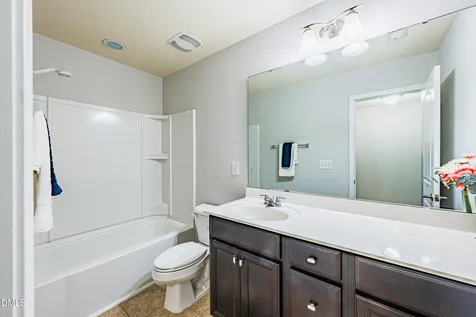 1124 Contessa Drive Cary NC 27513