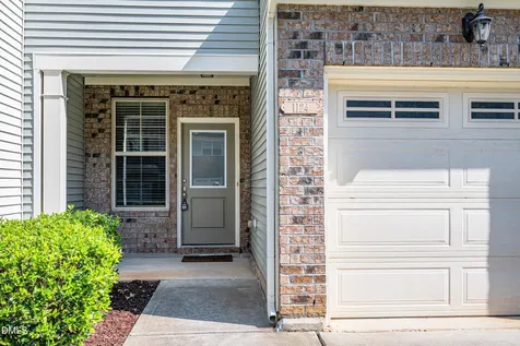 1124 Contessa Drive Cary NC 27513
