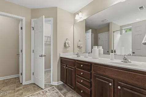 909 Steelhorse Drive Fuquay Varina NC 27526