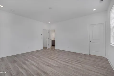 414 Clementine Drive Cary NC 27519