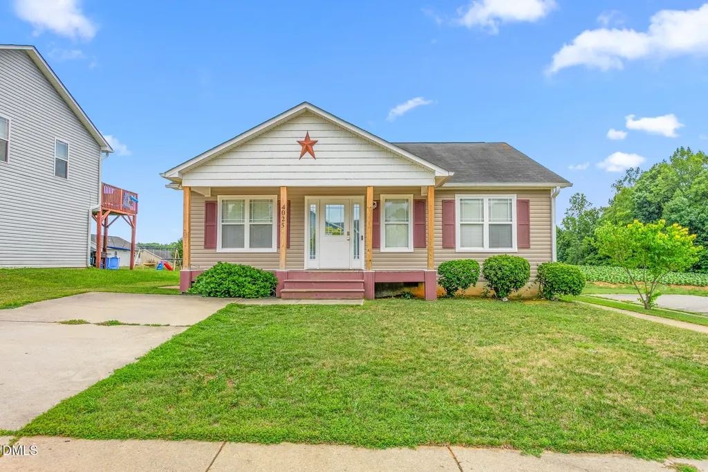 4025 Gloria Ridge Winston Salem NC 27107