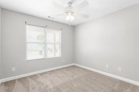 4025 Gloria Ridge Winston Salem NC 27107