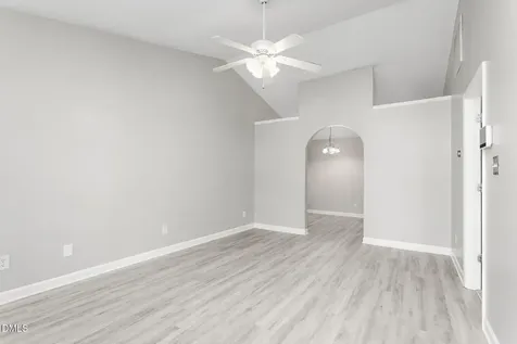 4025 Gloria Ridge Winston Salem NC 27107