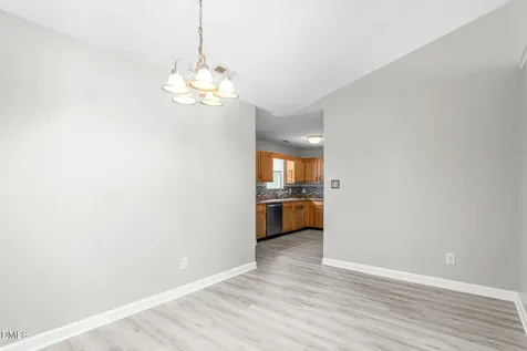 4025 Gloria Ridge Winston Salem NC 27107