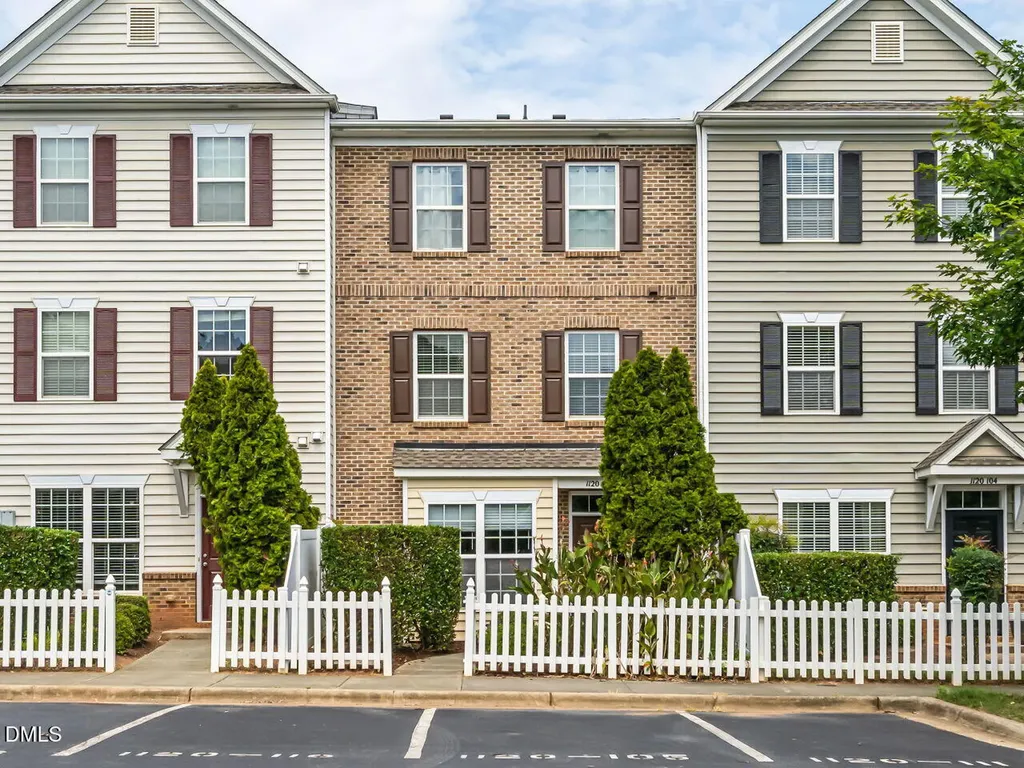 1120 Renewal Place Raleigh NC 27603