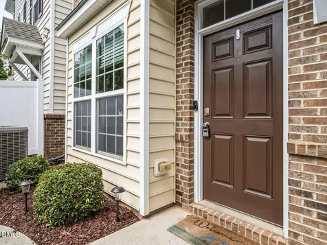 1120 Renewal Place Raleigh NC 27603
