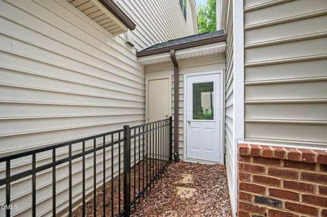 3920 Rock Rose Lane Raleigh NC 27612