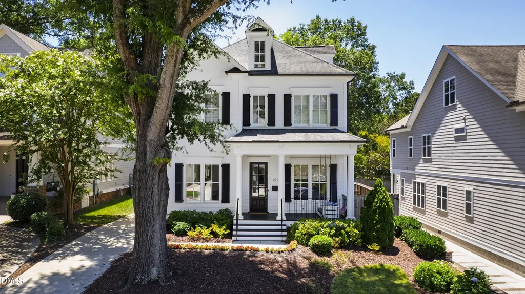 2615 Davis Street Raleigh NC 27608