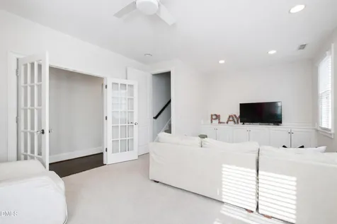 2615 Davis Street Raleigh NC 27608