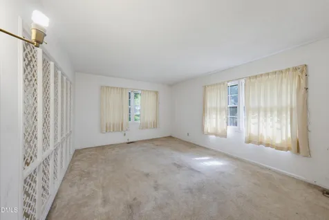 5209 Cabin Place Raleigh NC 27609