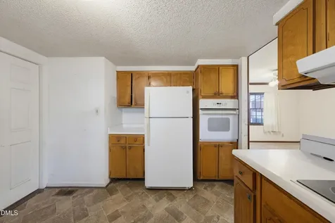 5209 Cabin Place Raleigh NC 27609