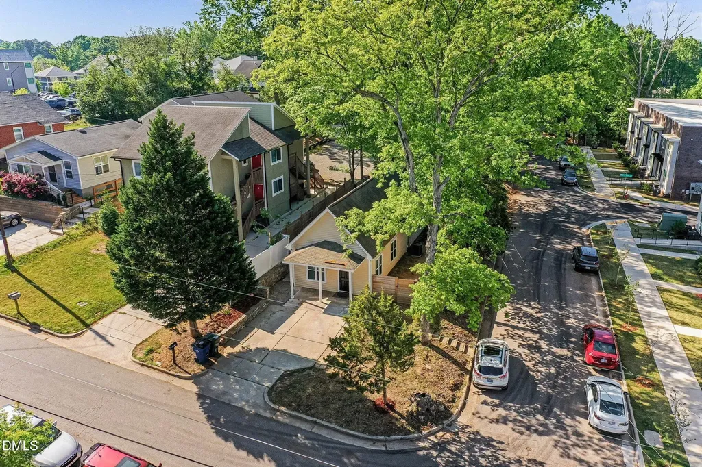 3833 Kelford Street Raleigh NC 27606