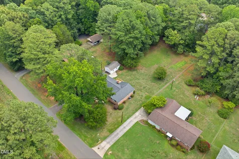 3716 Rivermont Road Durham NC 27712