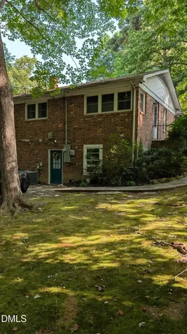105 Lexington Road Chapel Hill NC 27516