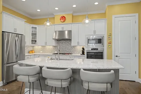 60 Middleton Place Chapel Hill NC 27516