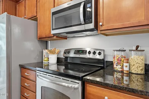 8785 Cypress Grove Run Raleigh NC 27612