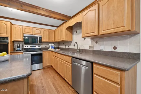 105 Dewberry Court Cary NC 27518