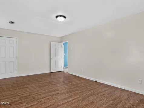 3328 Barwell Road Raleigh NC 27610