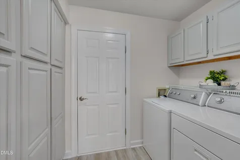 105 Merowe Court Cary NC 27513