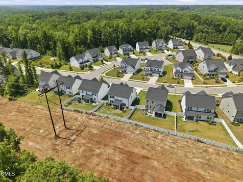 121 Highland Forest Dr Drive Fuquay Varina NC 27526