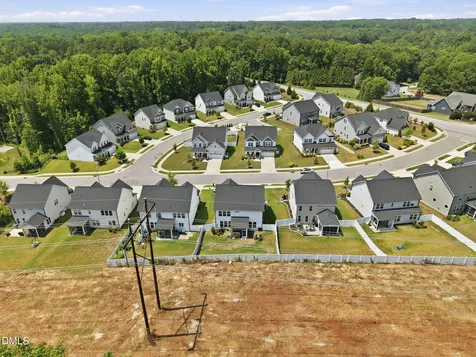 121 Highland Forest Dr Drive Fuquay Varina NC 27526