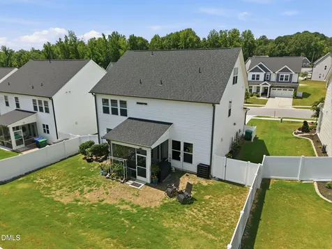 121 Highland Forest Dr Drive Fuquay Varina NC 27526