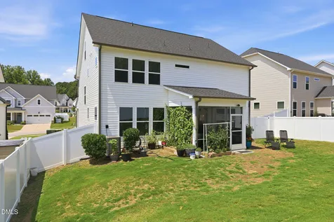121 Highland Forest Dr Drive Fuquay Varina NC 27526