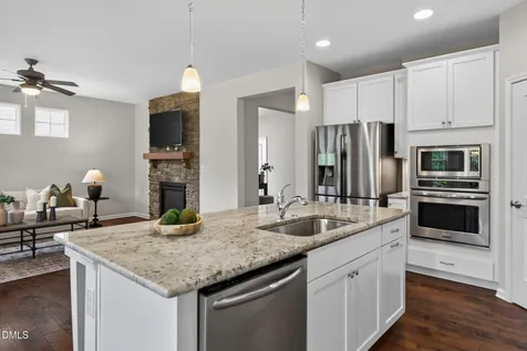 1013 Cadence Lane Durham NC 27703