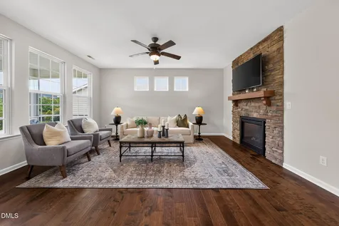 1013 Cadence Lane Durham NC 27703
