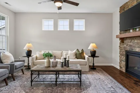 1013 Cadence Lane Durham NC 27703