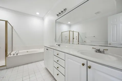 3412 Sir Colleton Court Raleigh NC 27612