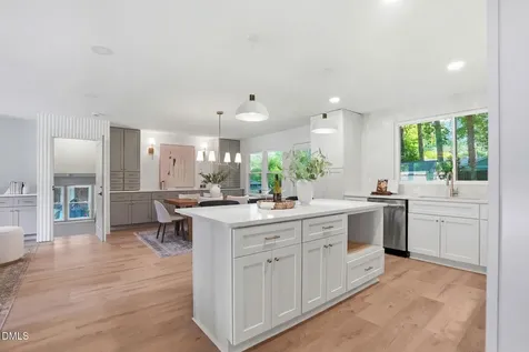 803 Roanoke Drive Cary NC 27513