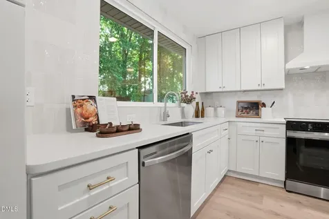 803 Roanoke Drive Cary NC 27513