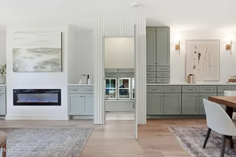 803 Roanoke Drive Cary NC 27513