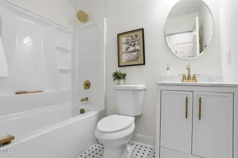 803 Roanoke Drive Cary NC 27513