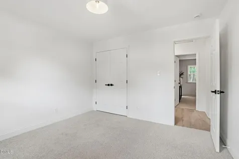 803 Roanoke Drive Cary NC 27513