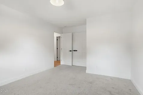 803 Roanoke Drive Cary NC 27513
