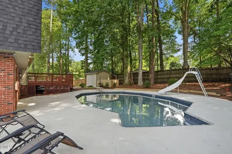 803 Roanoke Drive Cary NC 27513