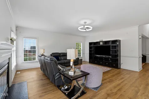 503 Cricketfield Lane Cary NC 27518