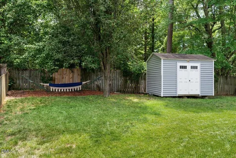 3016 Bethwicke Court Raleigh NC 27604