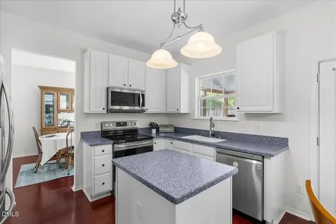 3016 Bethwicke Court Raleigh NC 27604
