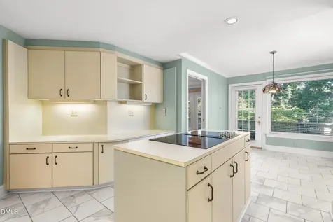 109 E Wind Lane Cary NC 27518