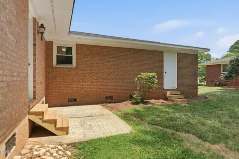 4409 Leota Drive Raleigh NC 27603